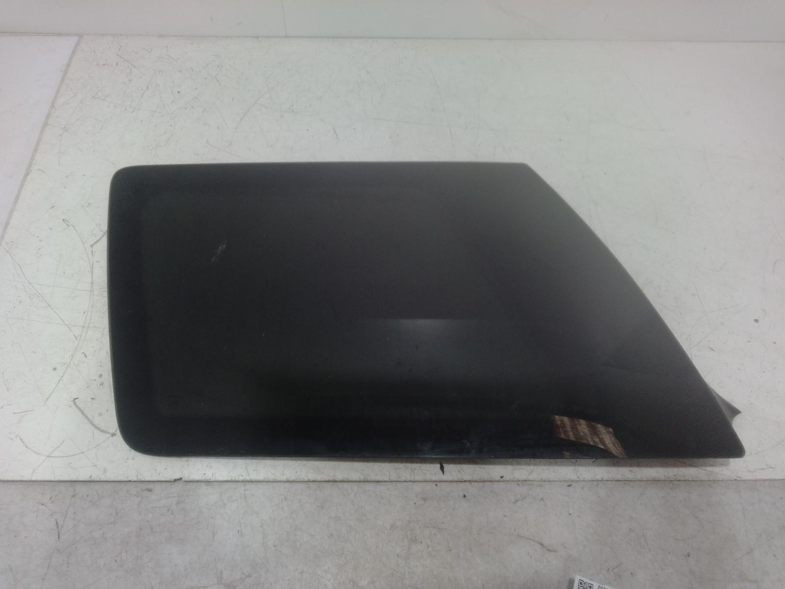 Left_Rear_Side_Glass