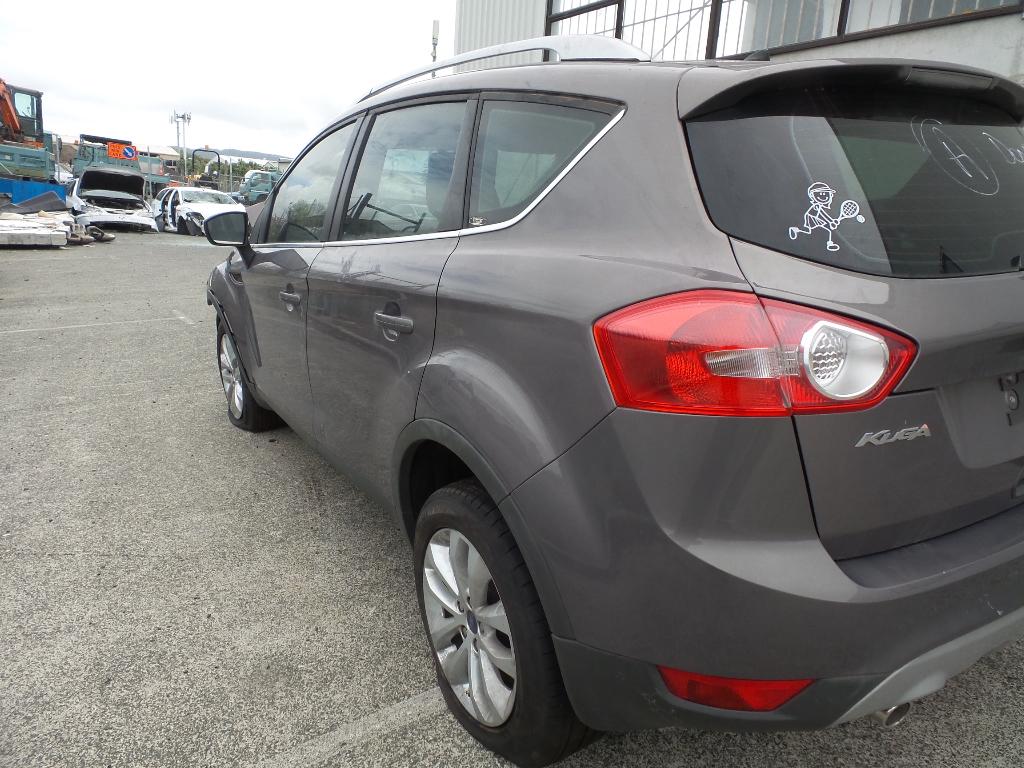 Ford Kuga - TE 2012-2013