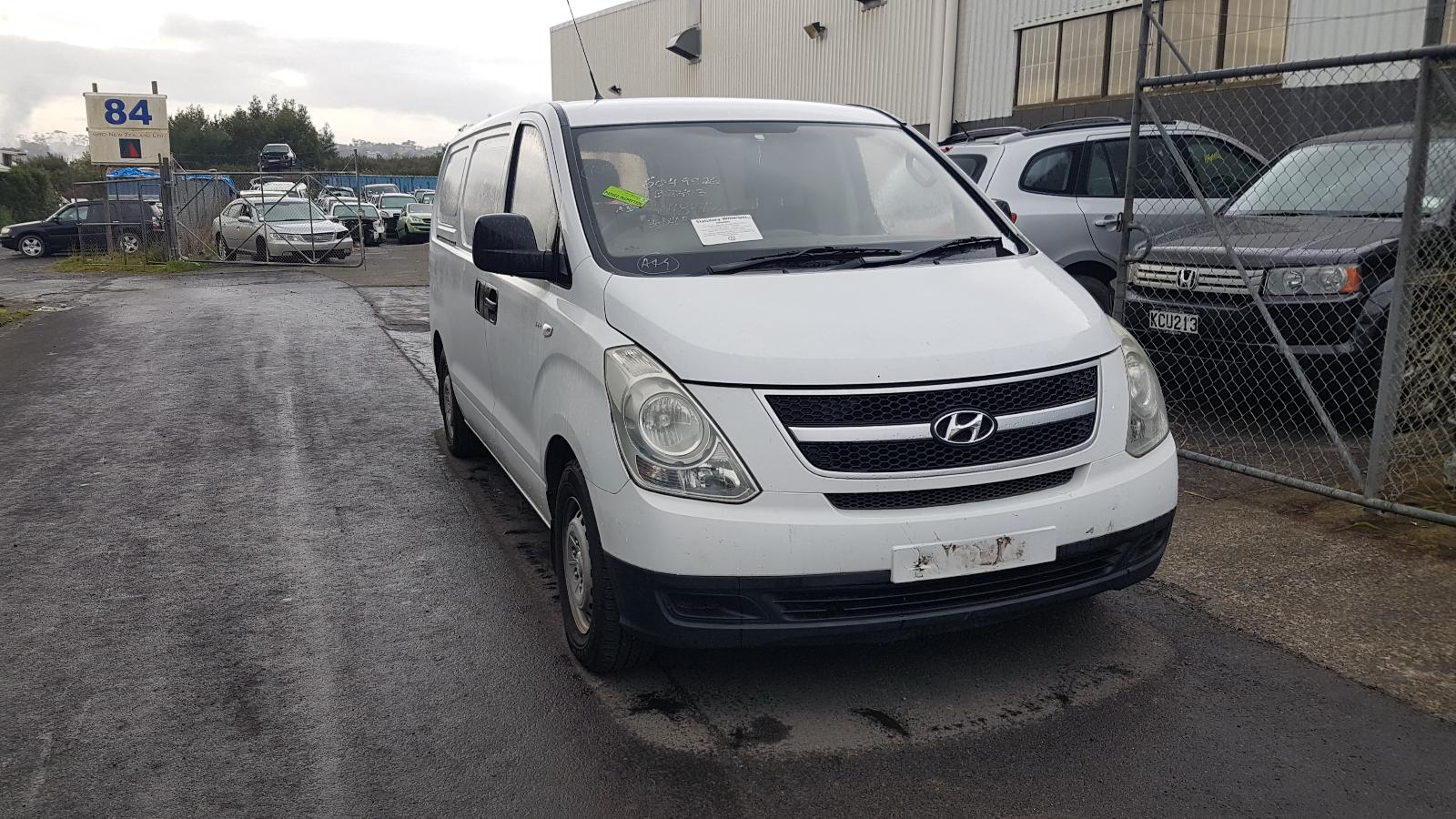 Hyundai H1 Van - 2008-2016