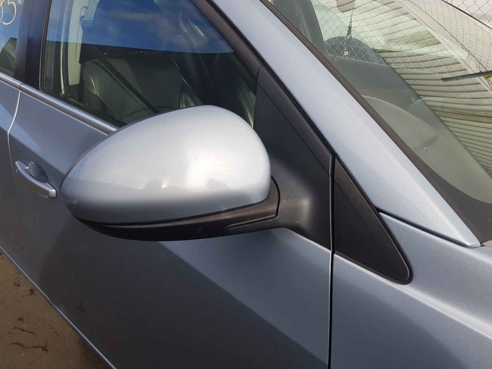 Holden Cruze - 2009-Present