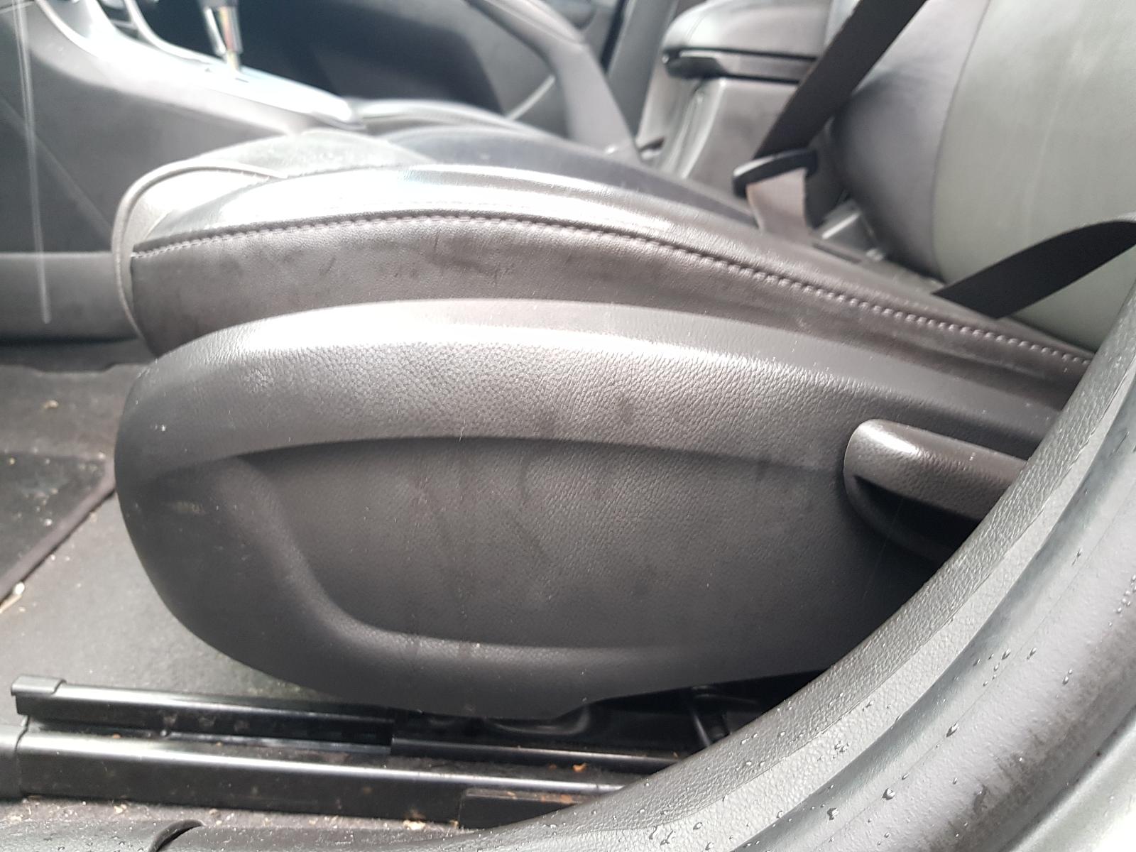 Holden Cruze - 2009-Present