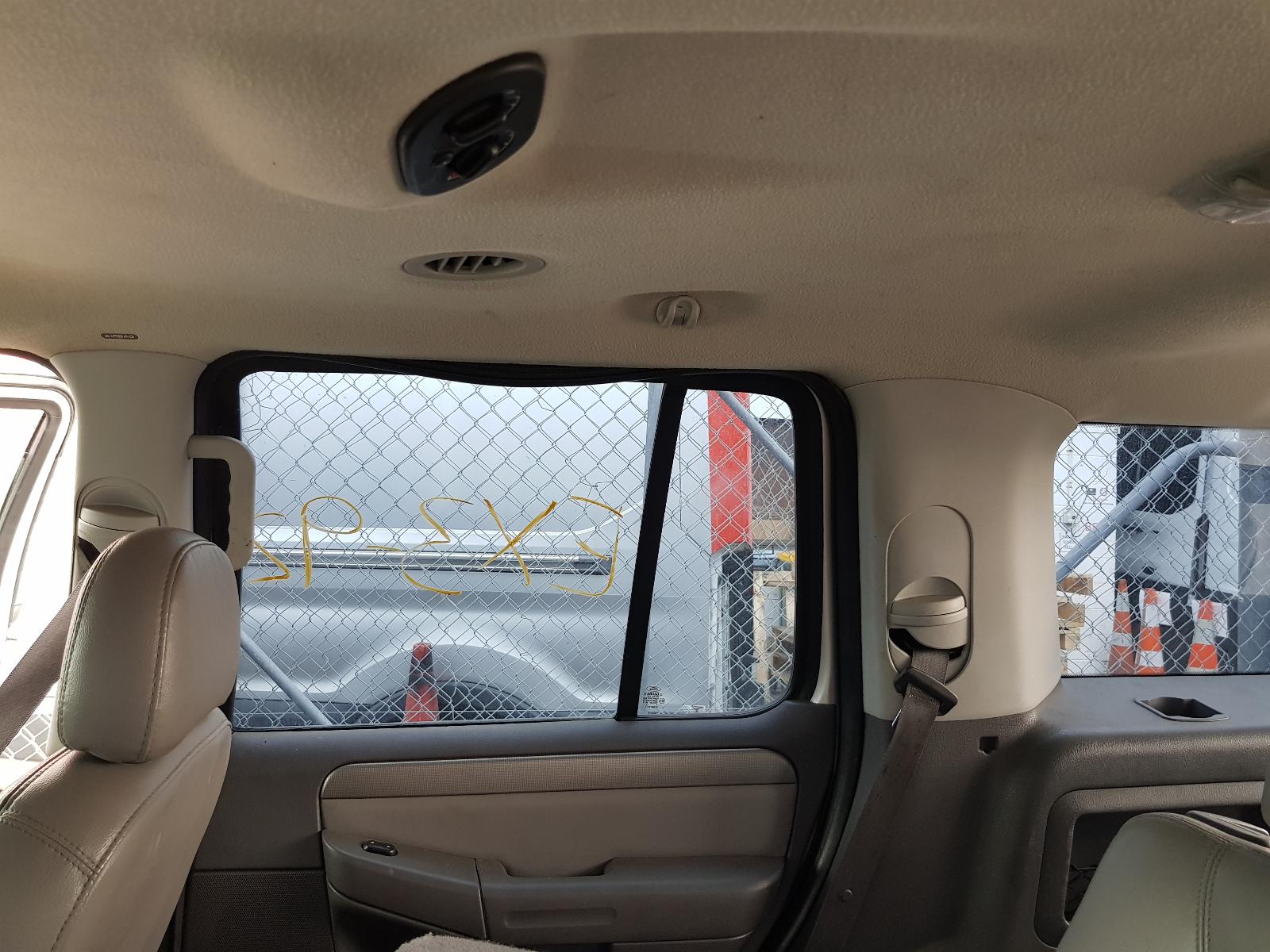 Ford Explorer - UT 2001-2005