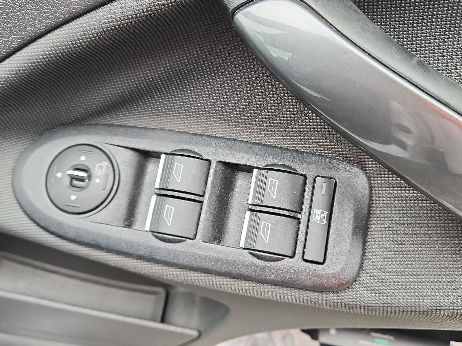 Ford Kuga - TE 2012-2013