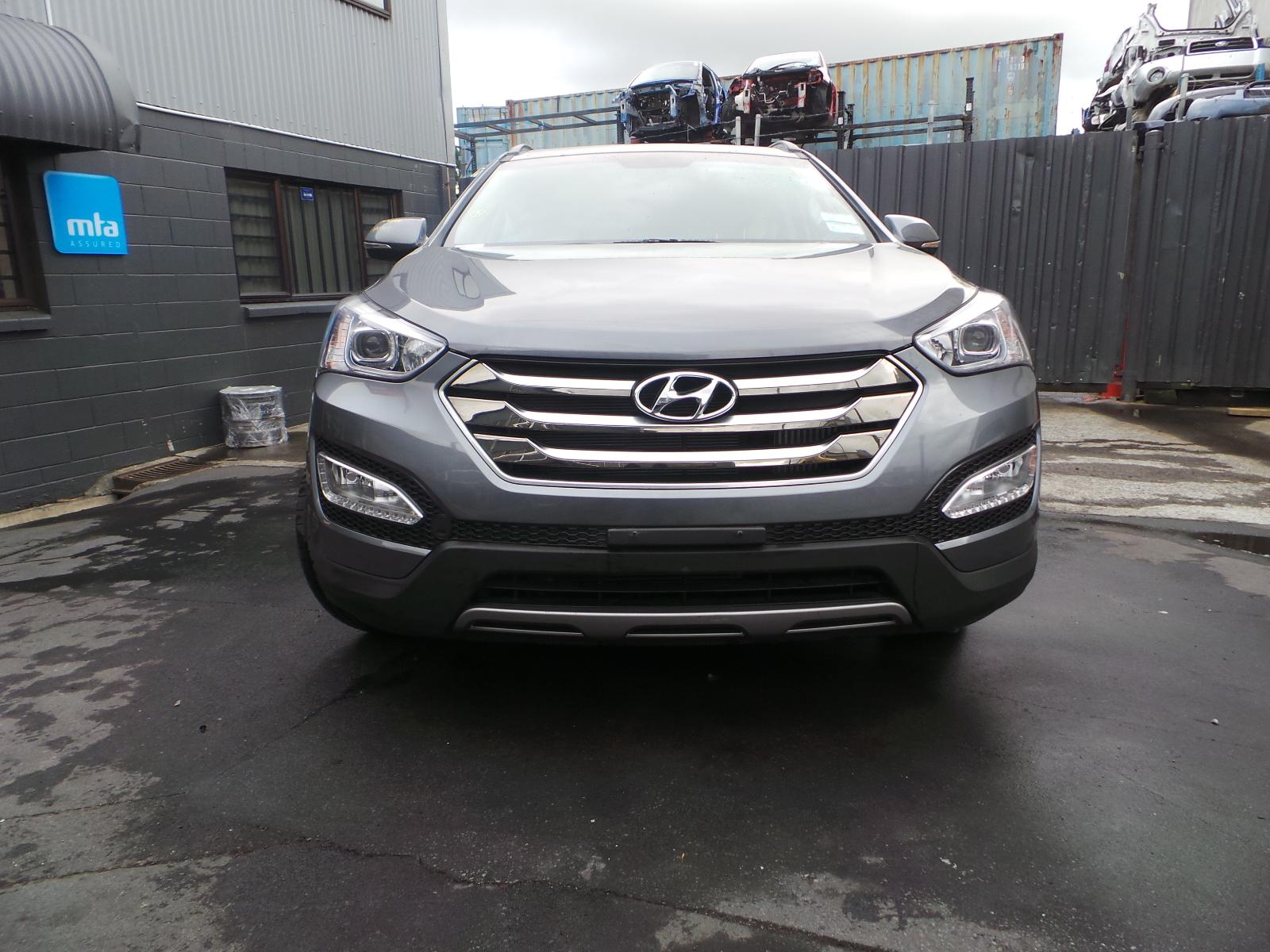 Hyundai Santa Fe - 2013-Present