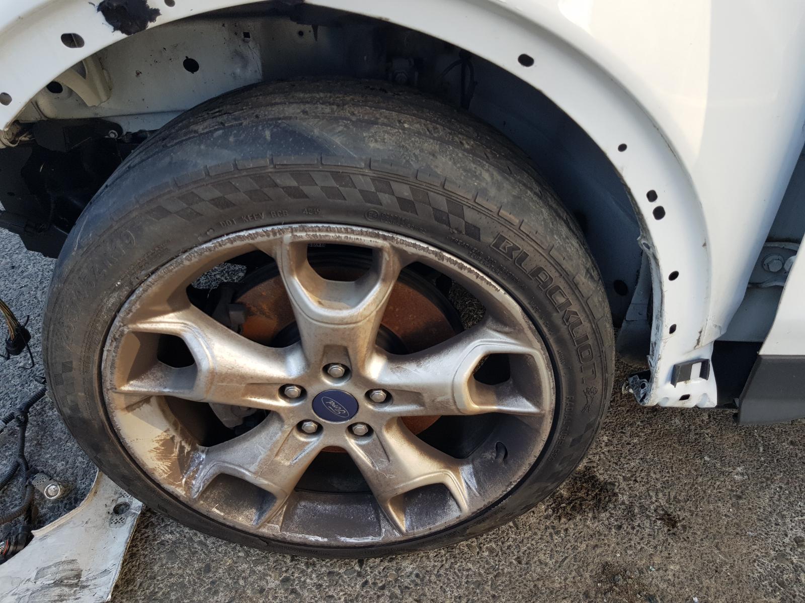 Ford Kuga - TF 2013-Present