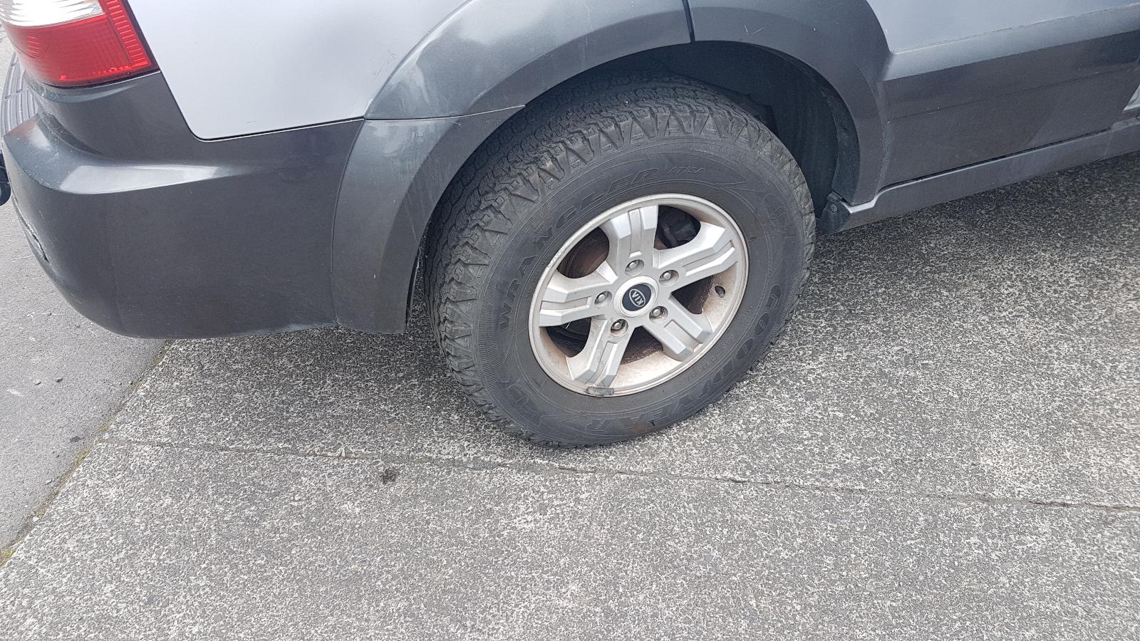 KIA Sorento - 1st Gen 2002-2009