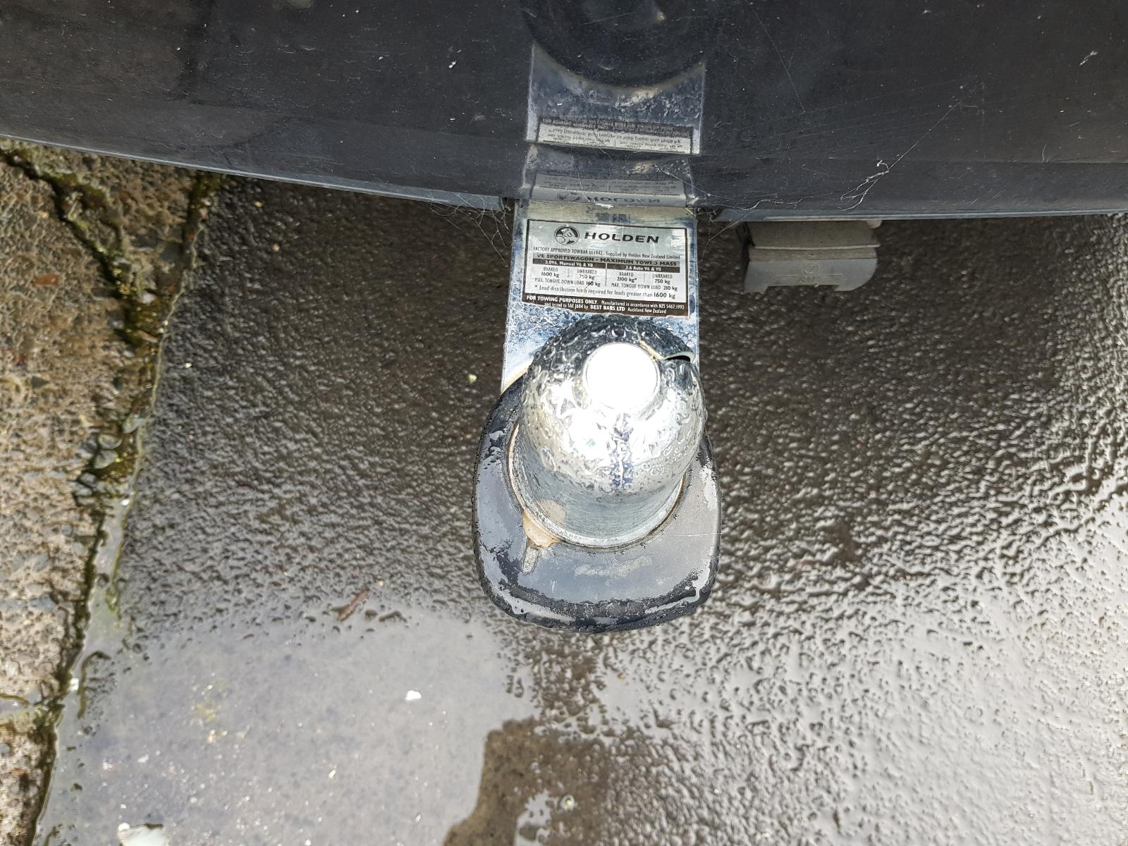 Holden Commodore - VE Omega 06-