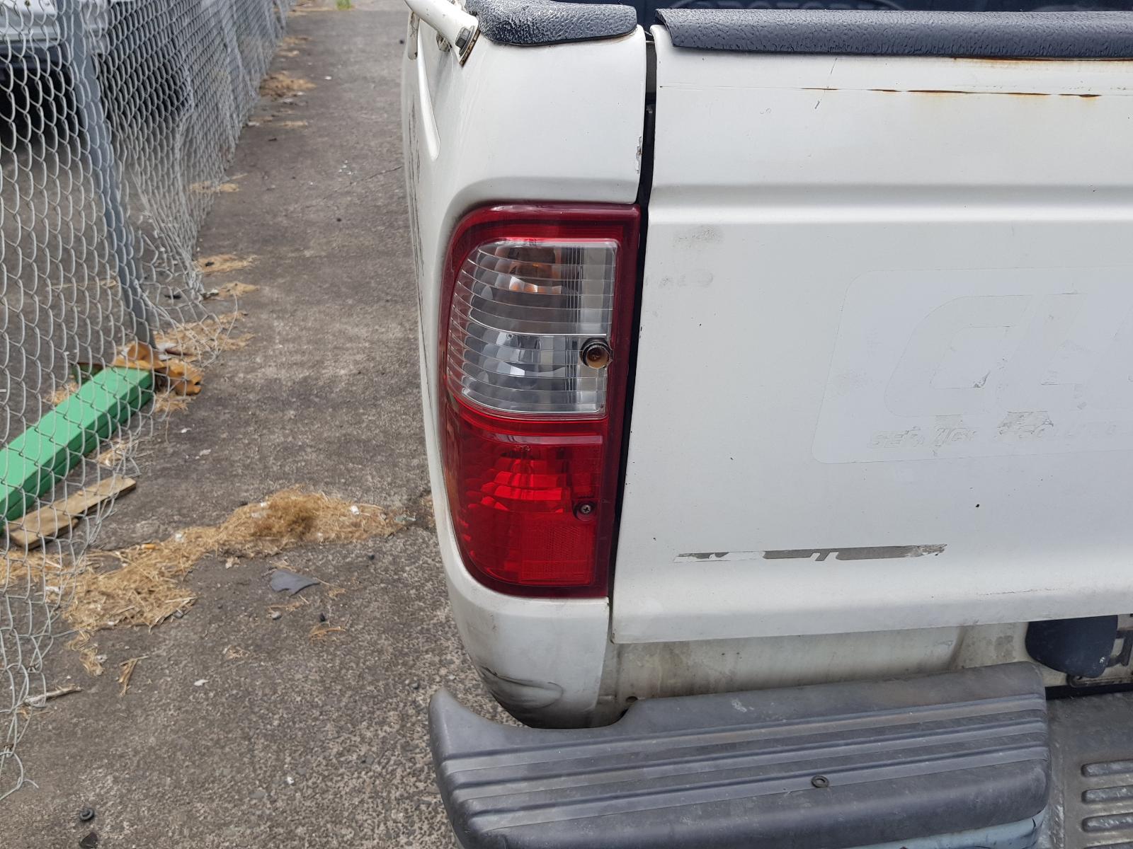 Ford Courier - UT 2005-2006