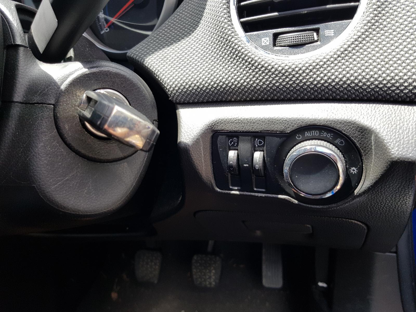 Holden Cruze - 2009-Present