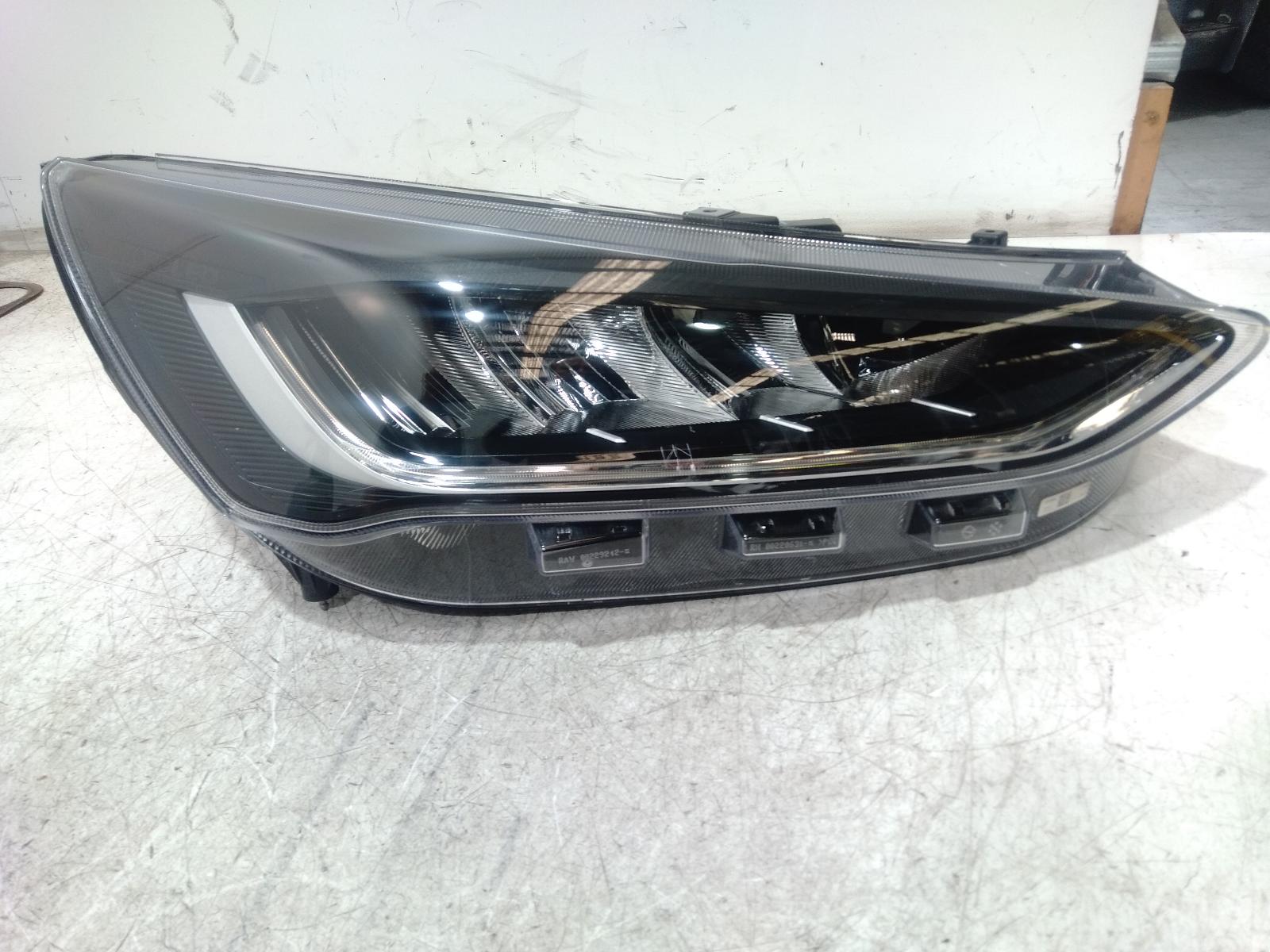 Right Headlamp