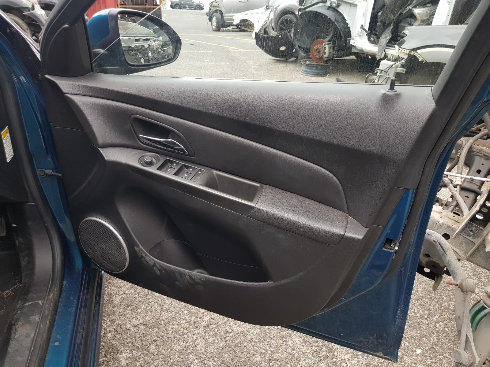 Holden Cruze - 2009-Present