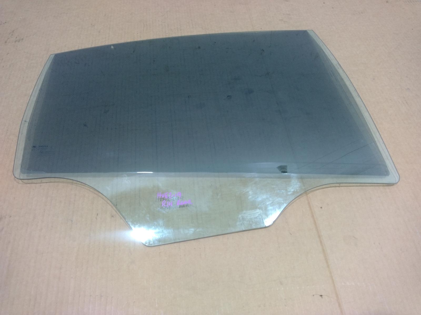 Right_Rear_Door_Window