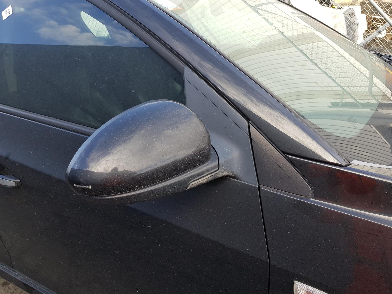 Holden Cruze - 2009-Present