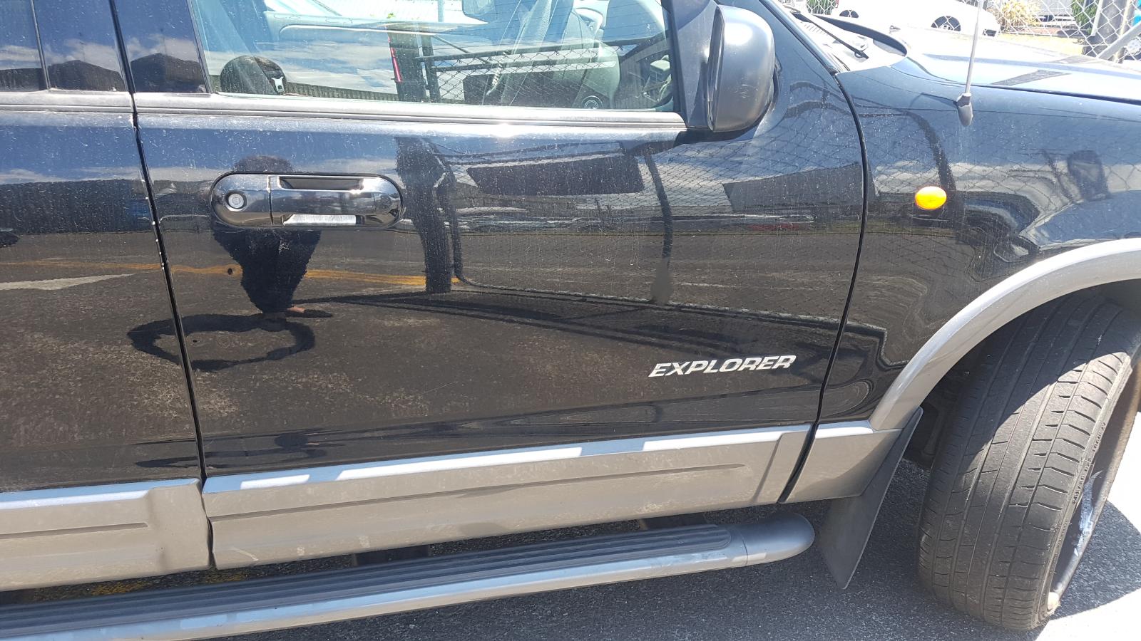 Ford Explorer - UT 2001-2005