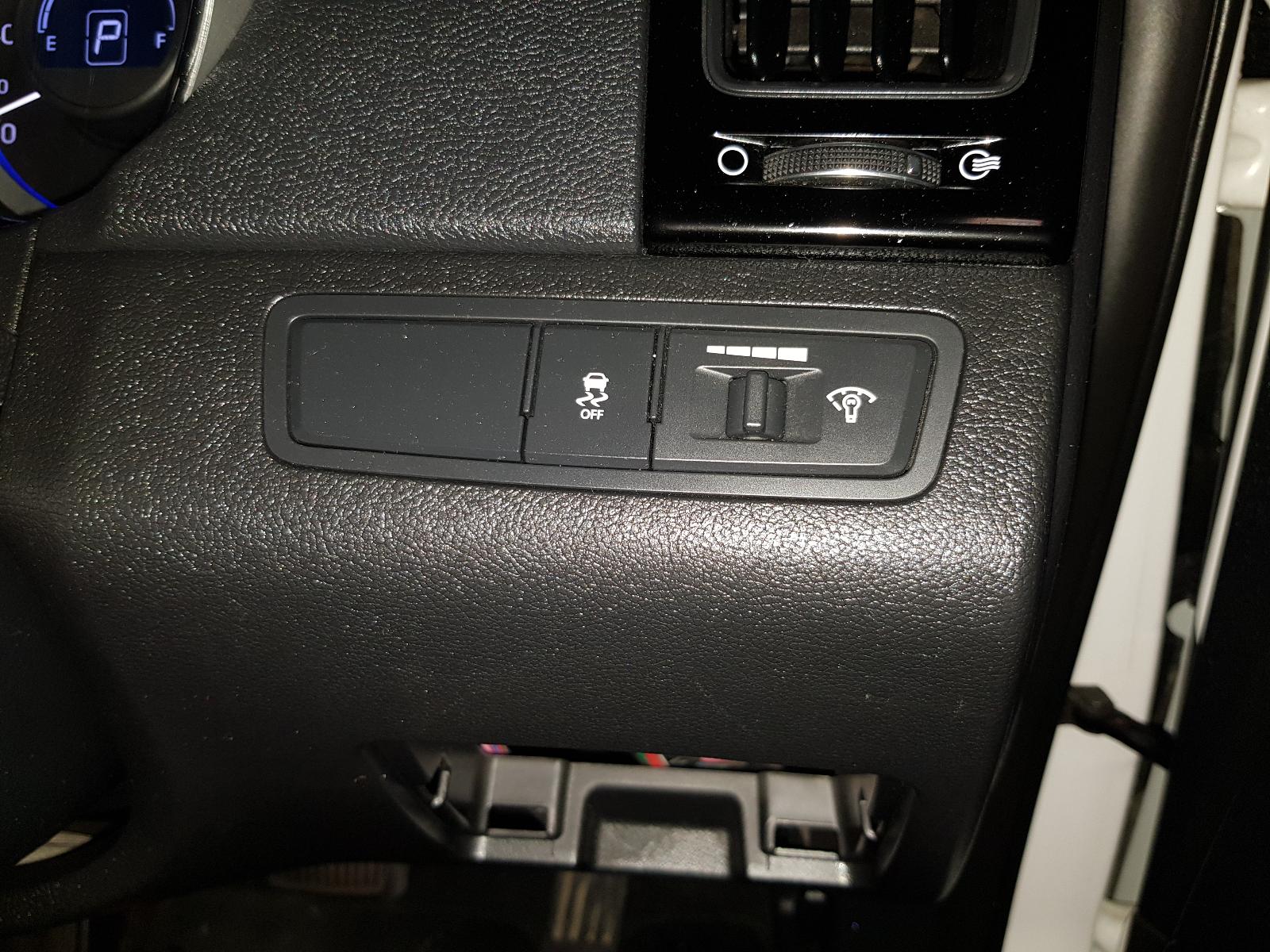 Hyundai i45 - 2010-2013