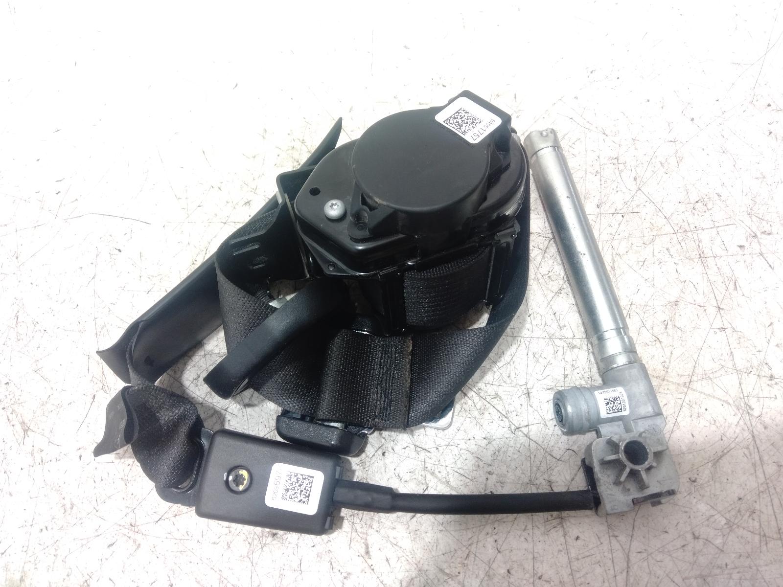 Seat_Belt_Stalk