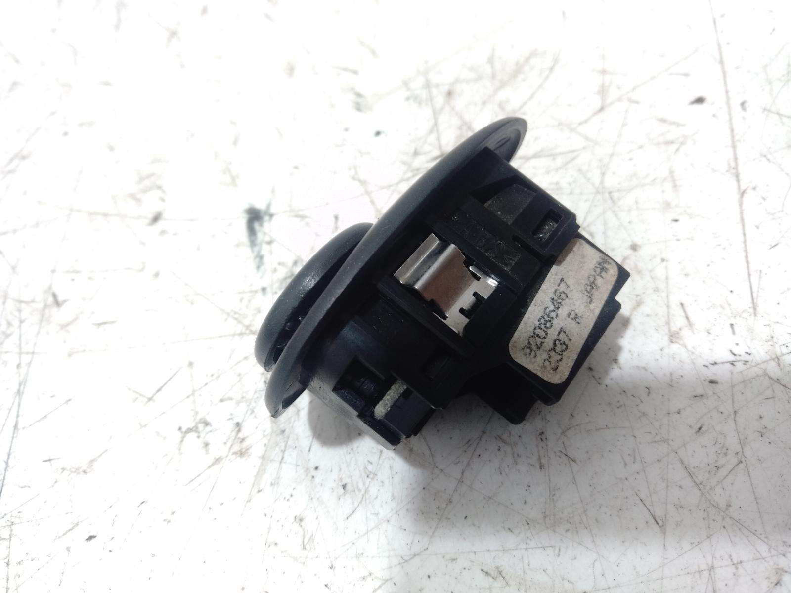 Misc_Switch_Relay