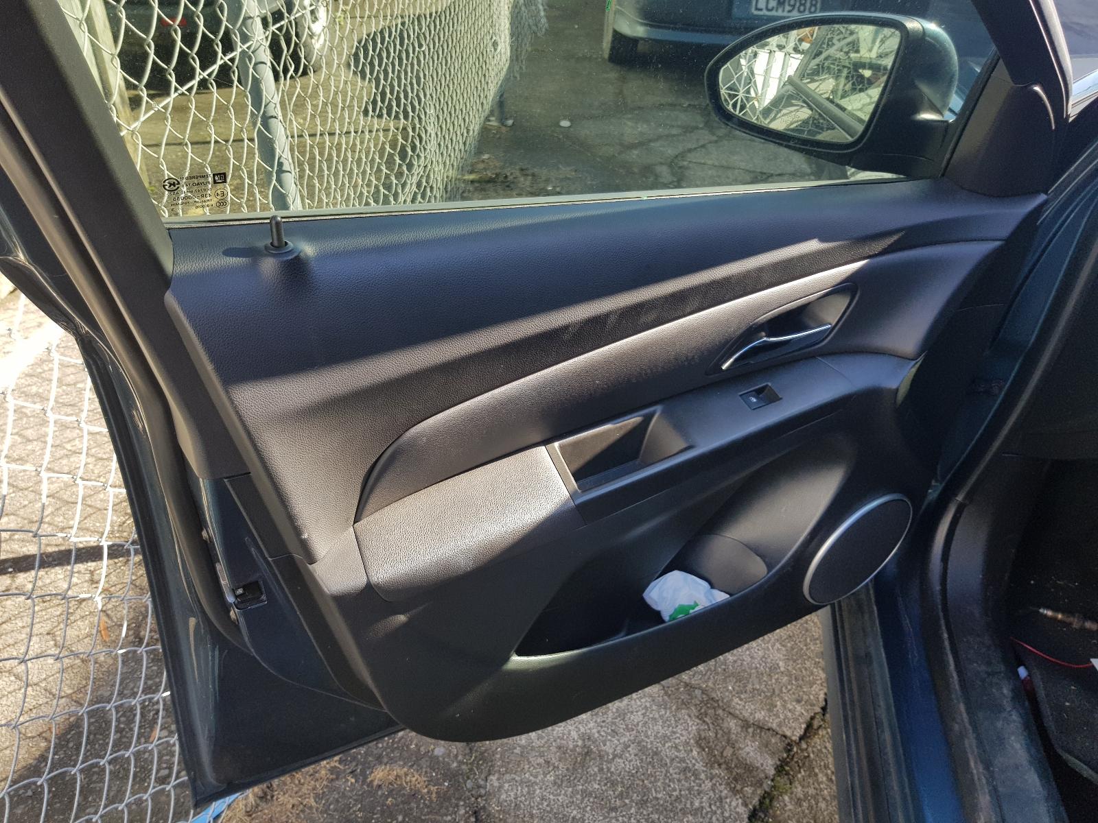 Holden Cruze - 2009-Present