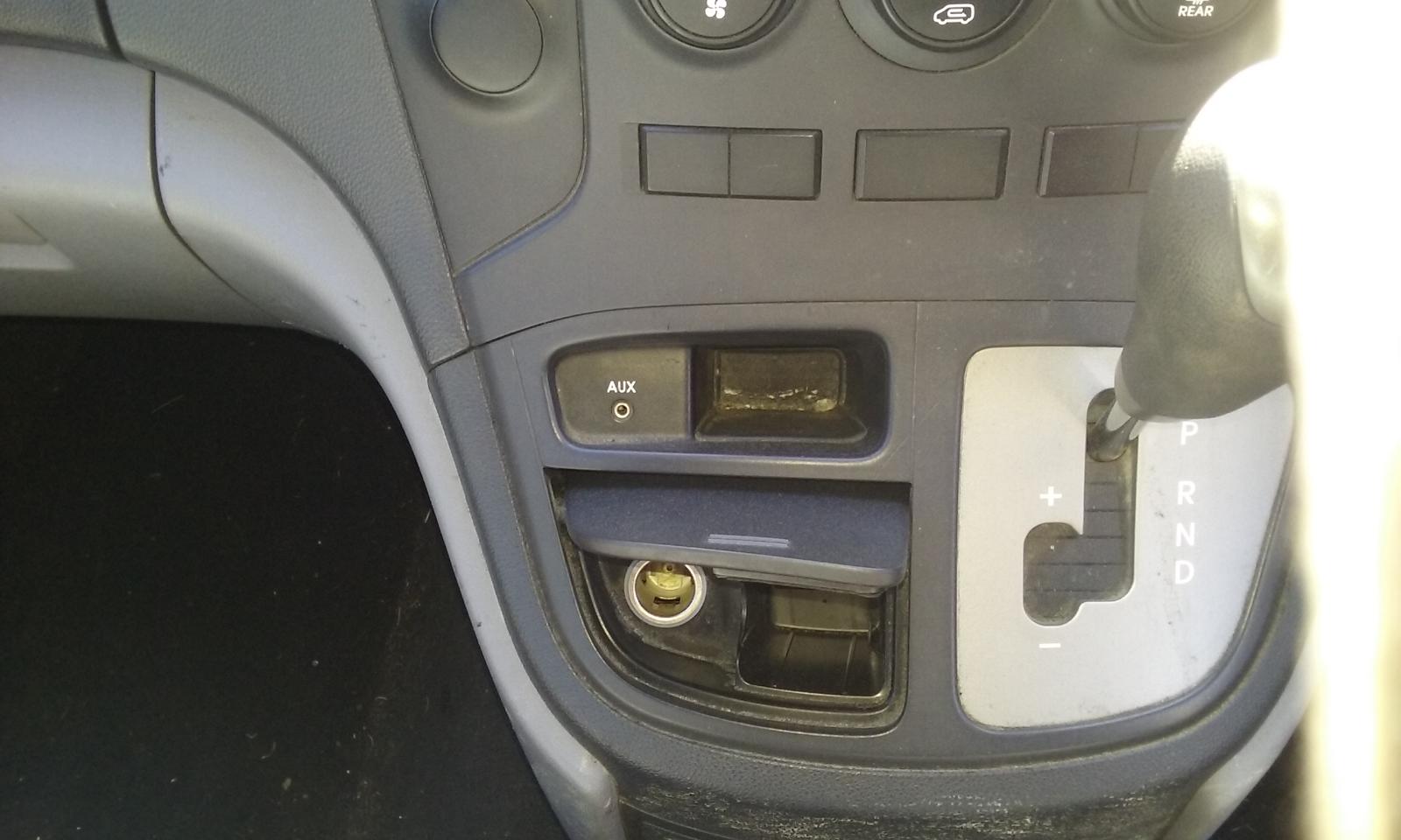 Hyundai H1 Van - 2008-2016