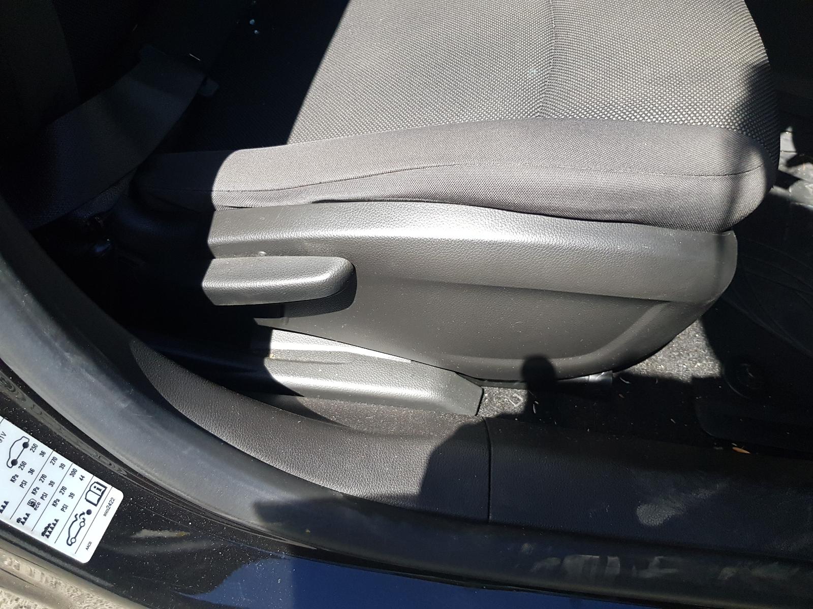 Holden Cruze - 2009-Present