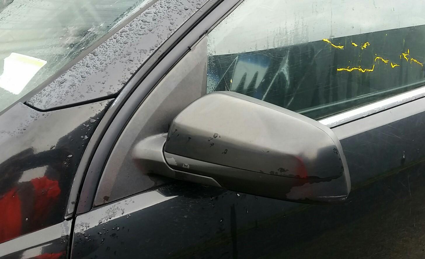 Holden Commodore - VE Omega 06-