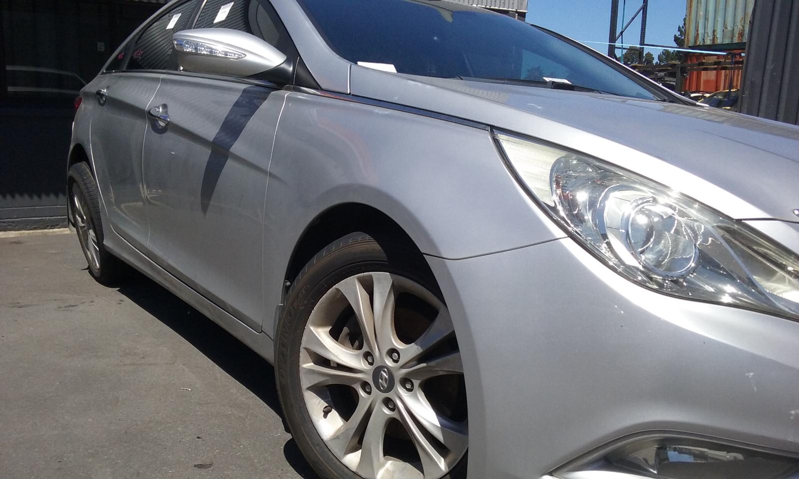 Hyundai i45 - 2010-2013