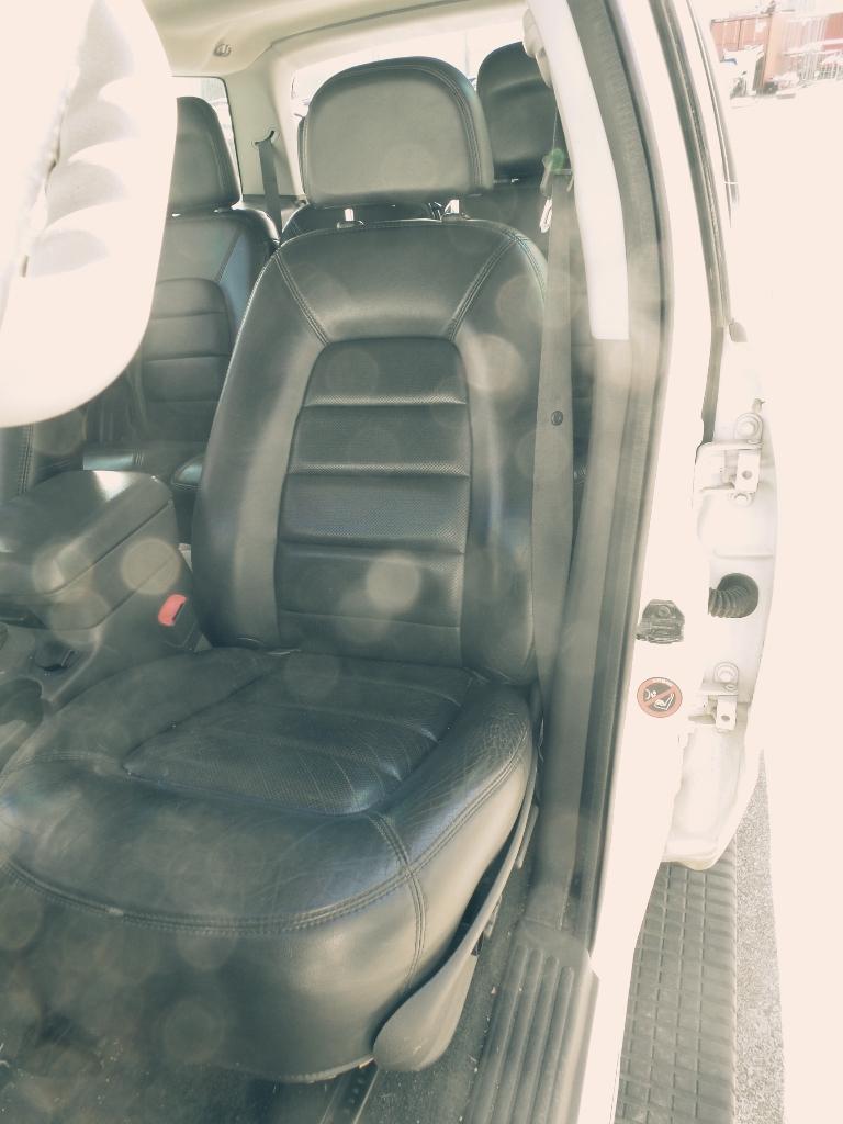 Ford Explorer - UT 2001-2005