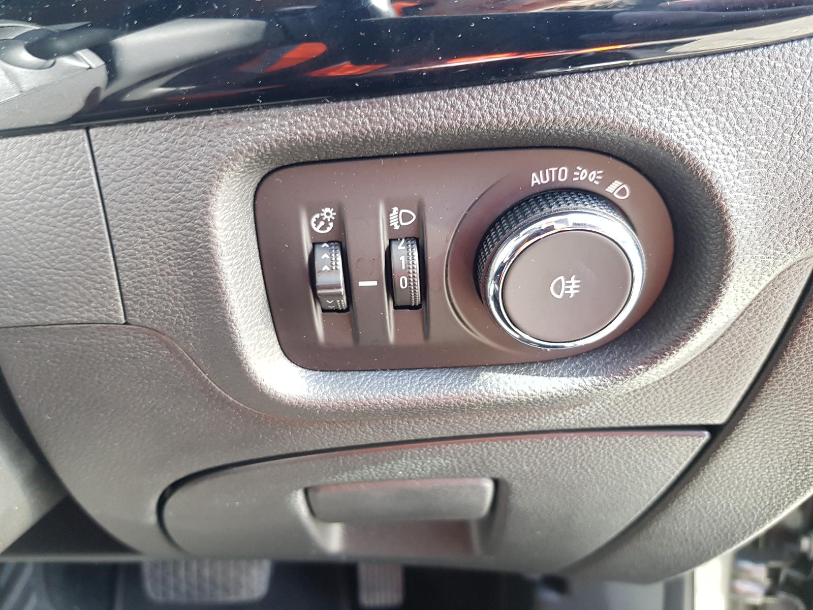 Holden Astra - J 2009-Present