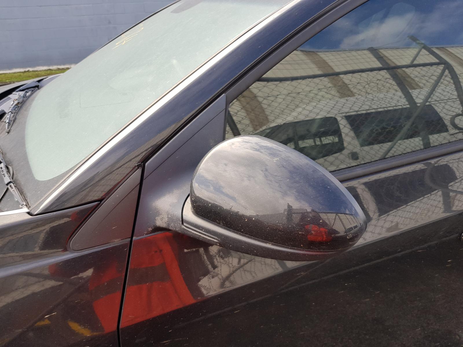 Holden Cruze - 2009-Present