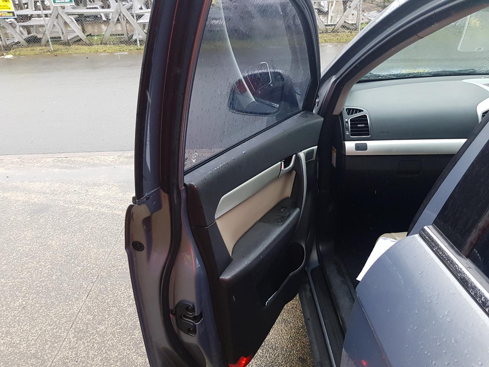 Holden Captiva - Captiva 7 2011-Present