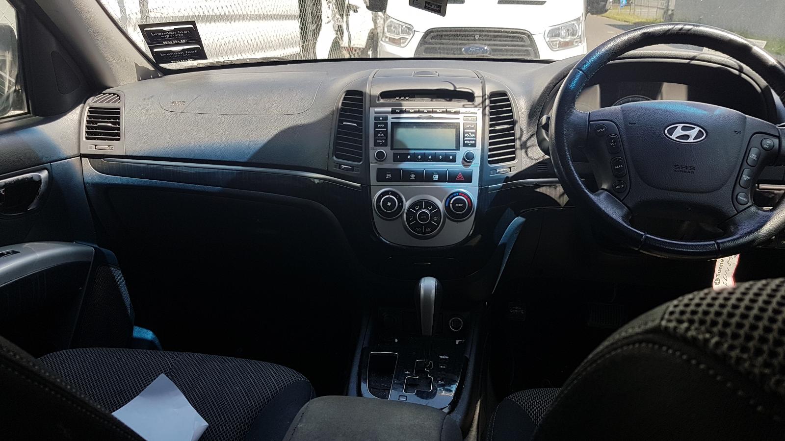 Hyundai Santa Fe - 2006-2012