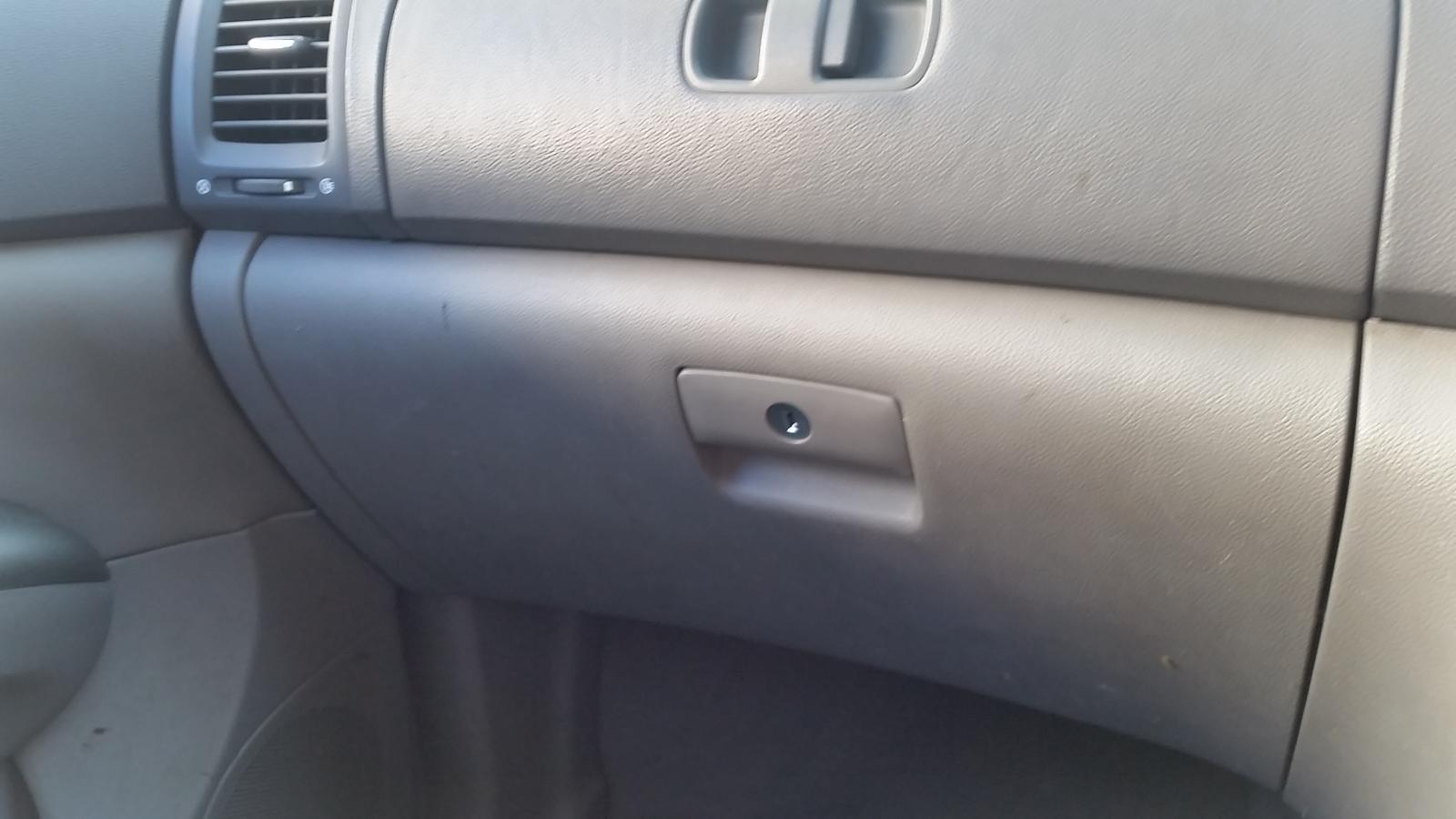 KIA Carnival - 2nd Gen 2006-2014