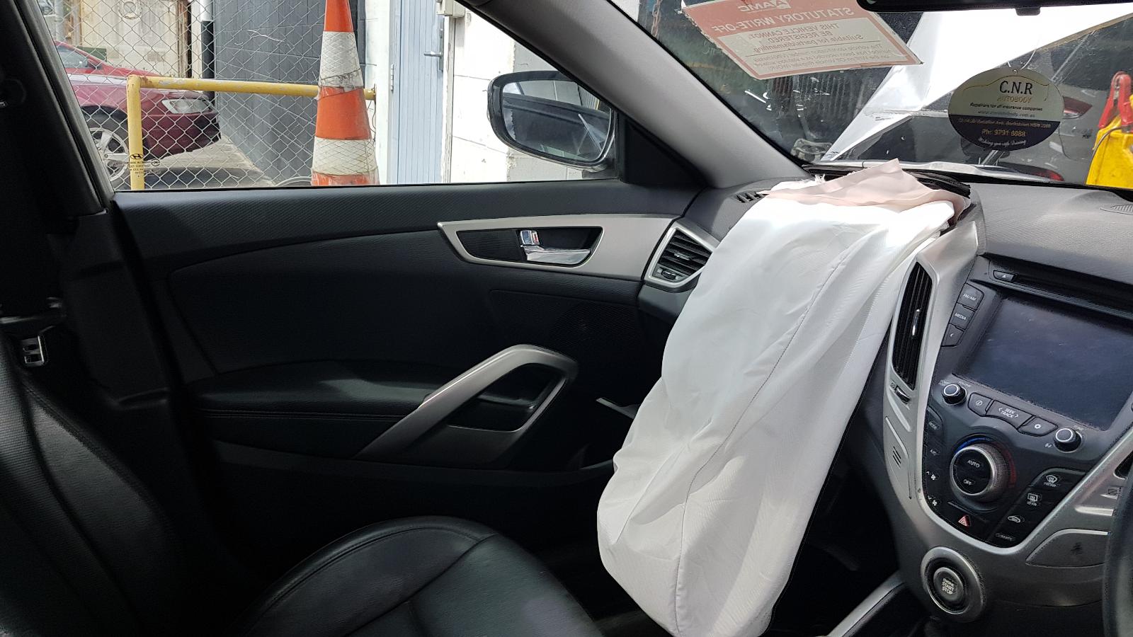 Hyundai Veloster - Veloster 2011-2016