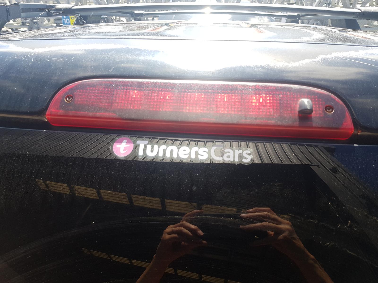 Ford Explorer - UT 2001-2005