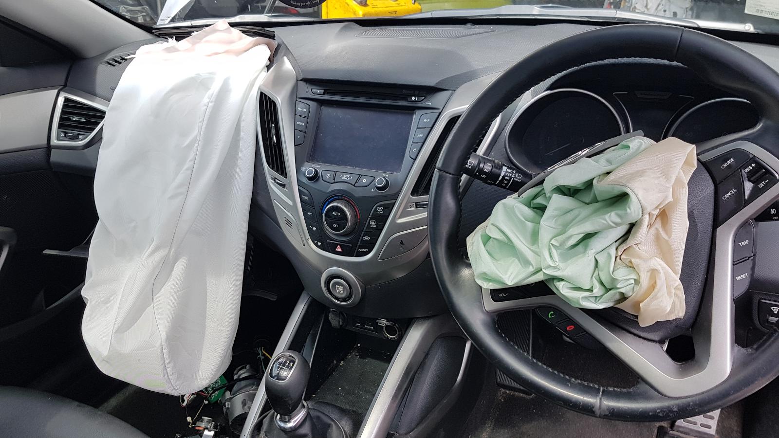 Hyundai Veloster - Veloster 2011-2016