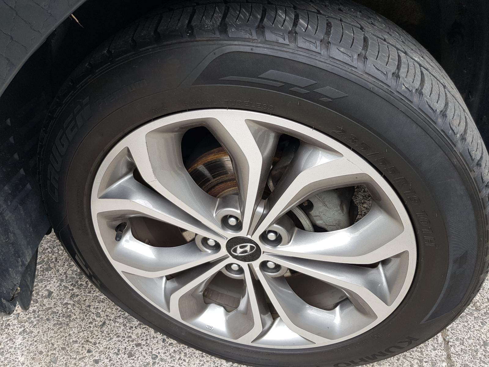 Hyundai Santa Fe - 2006-2012