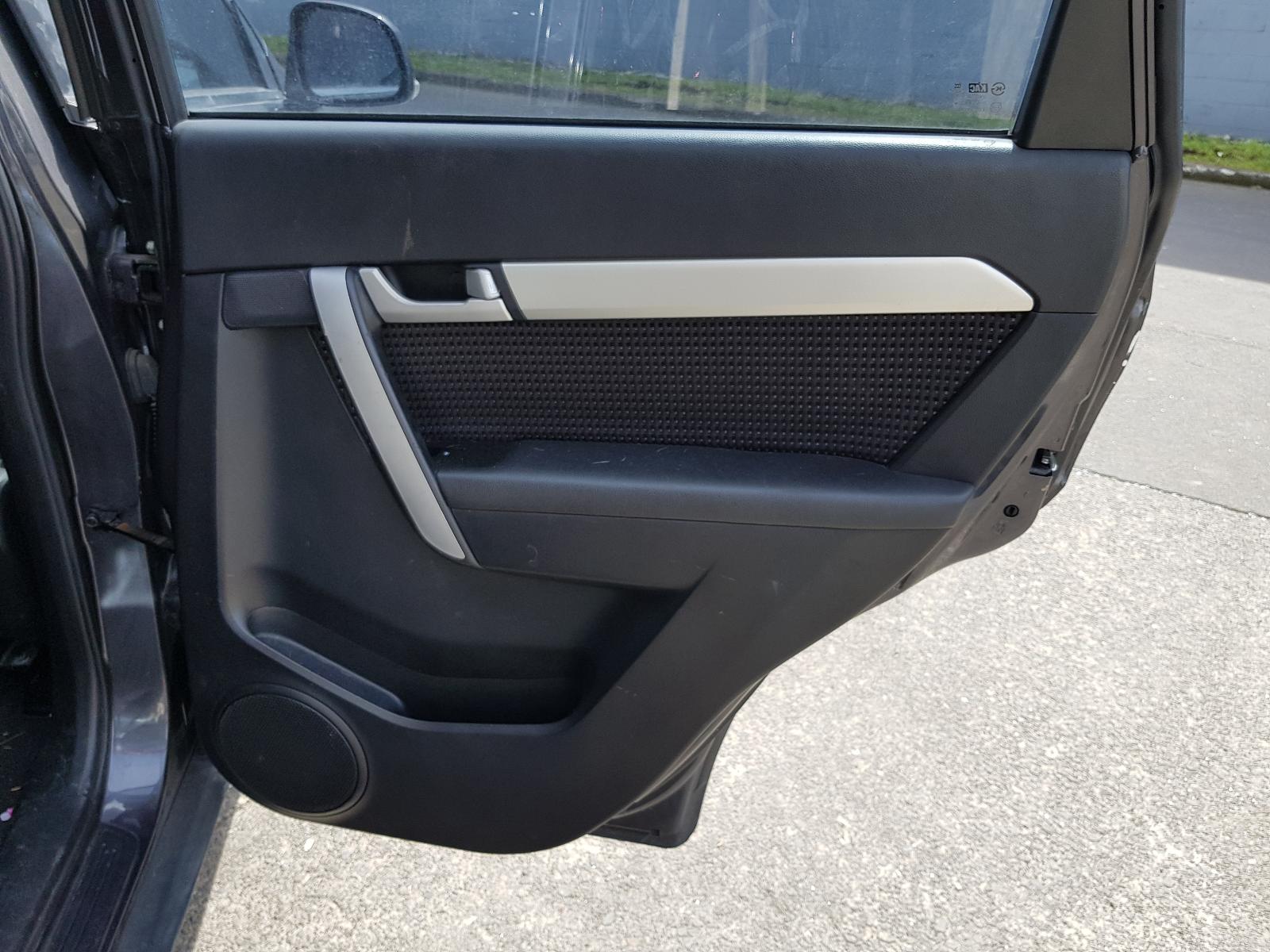 Holden Captiva - Captiva 7 2011-Present