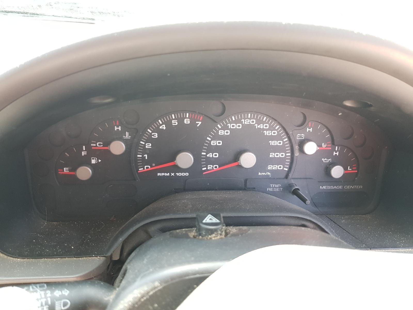 Ford Explorer - UT 2001-2005