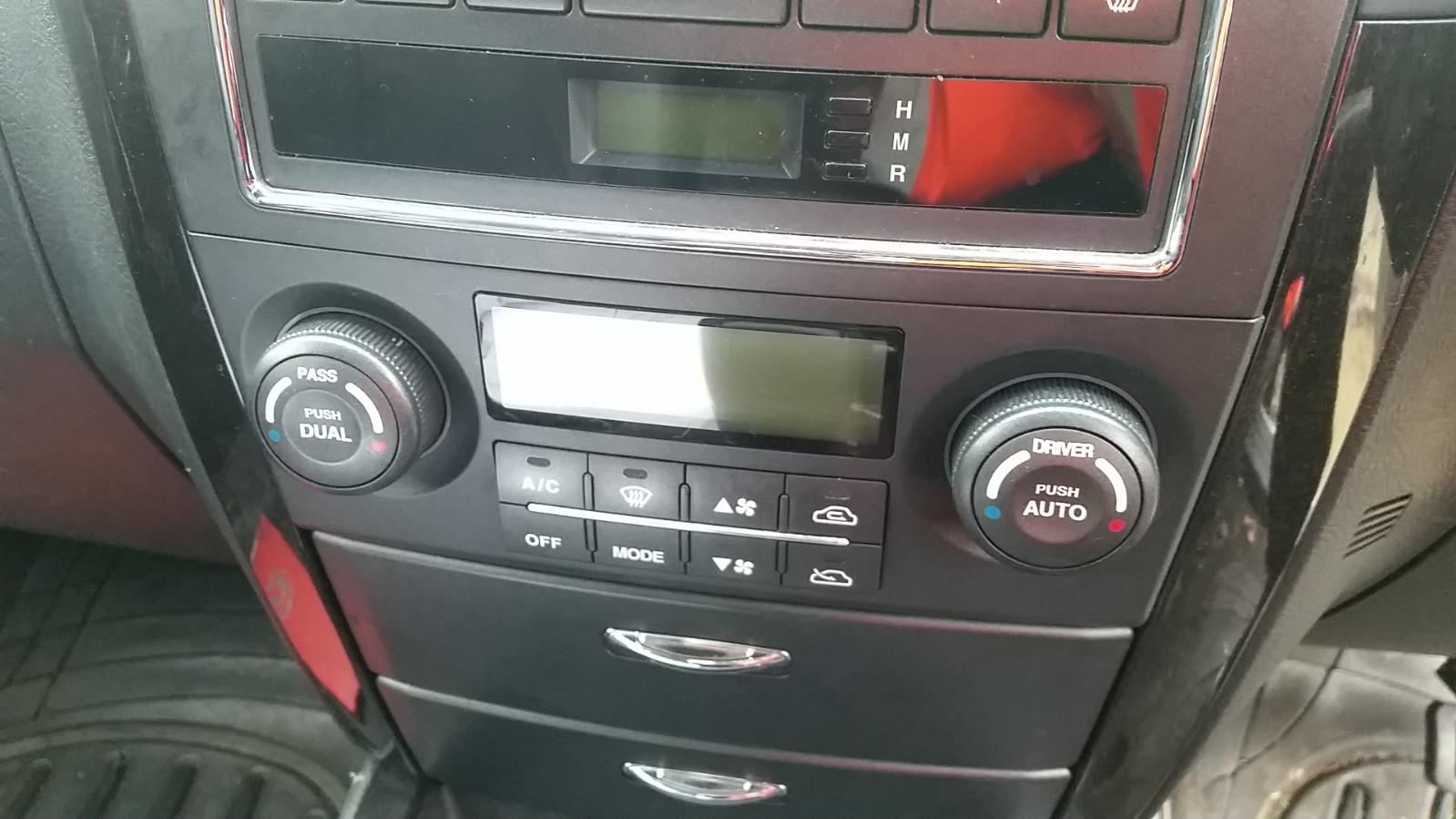 KIA Sorento - 1st Gen 2002-2009