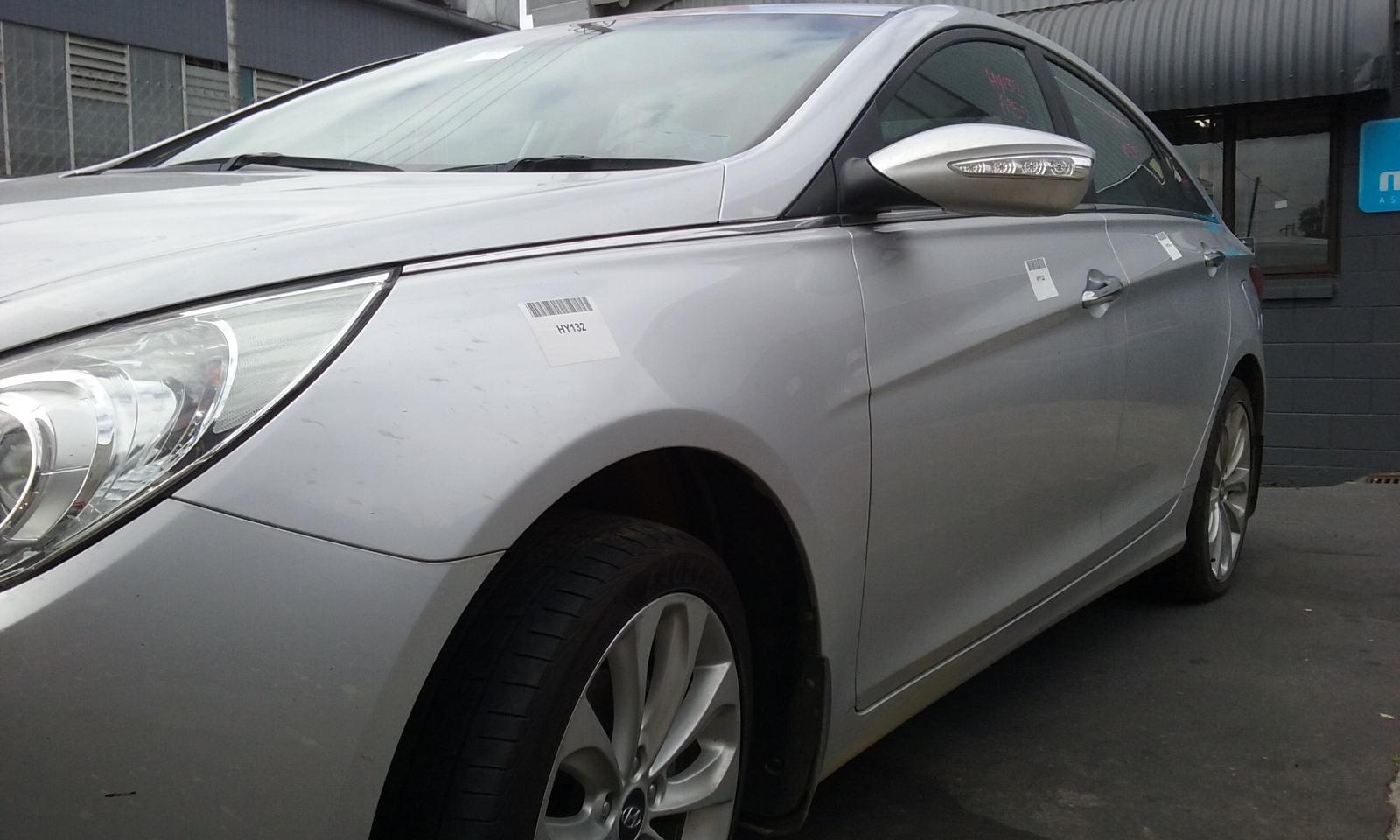 Hyundai i45 - 2010-2013