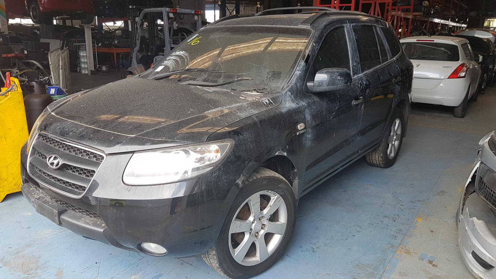 Hyundai Santa Fe - 2006-2012