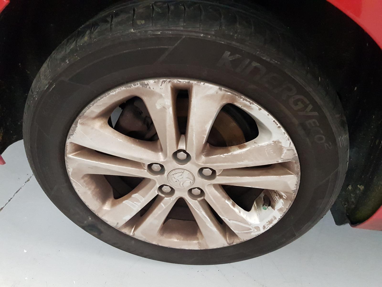 Holden Astra - J 2009-Present