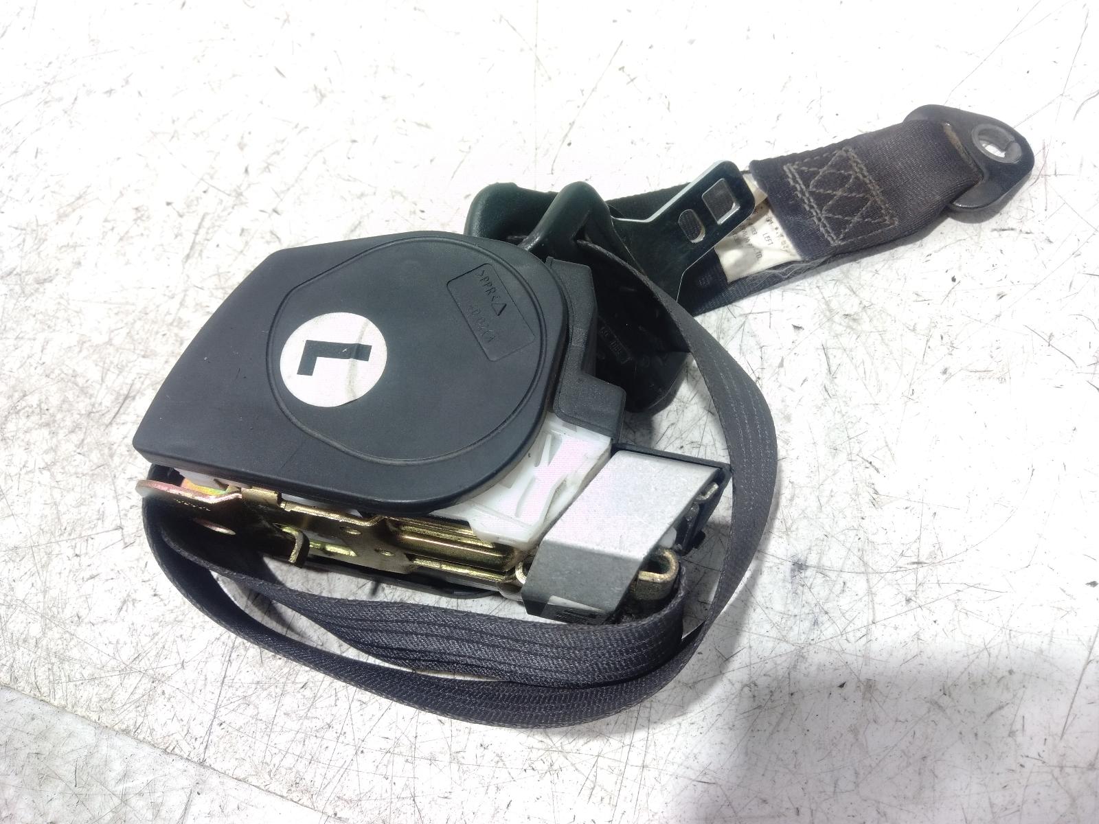 Seat_Belt_Stalk