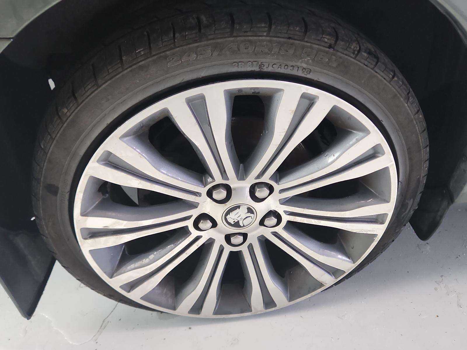 Holden Commodore - VF 2013-Present