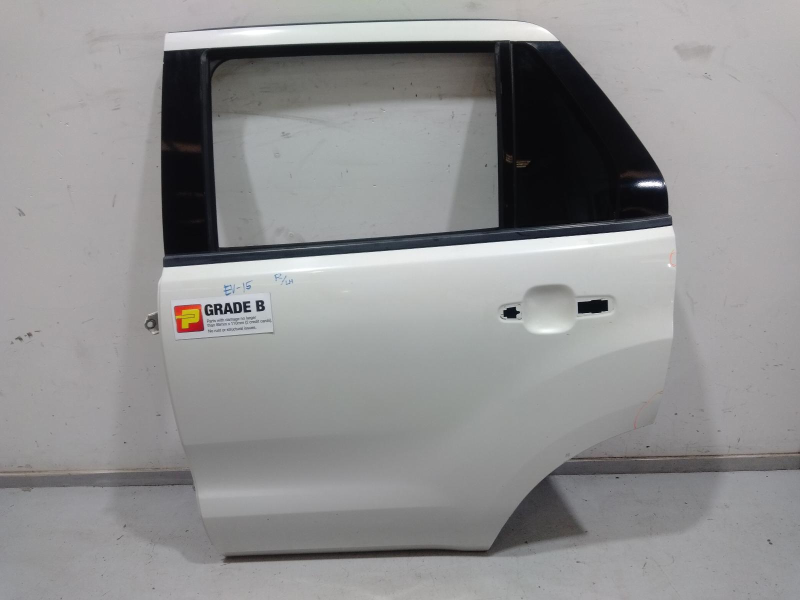Left_Rear_Door_Sliding