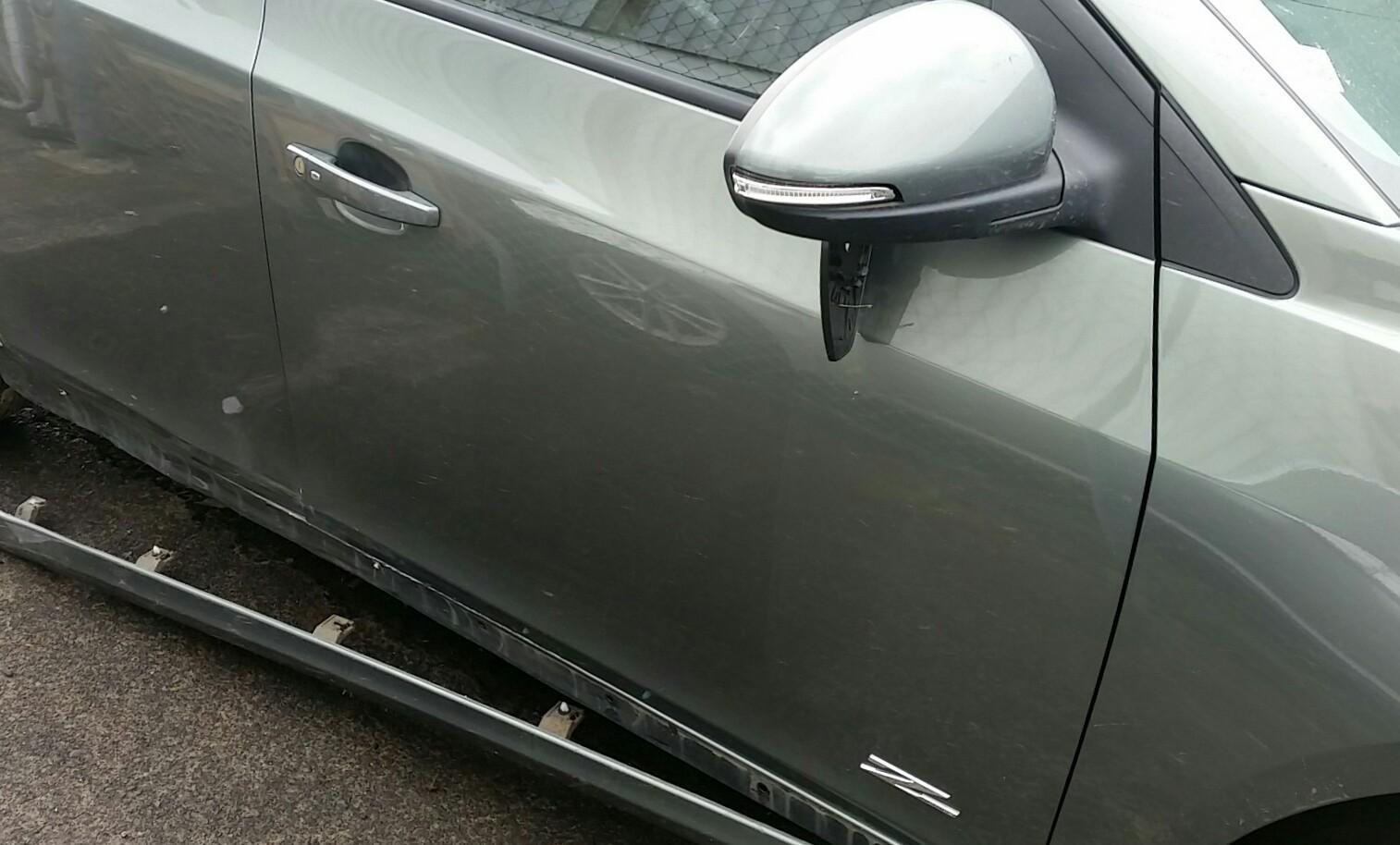 Holden Cruze - 2009-Present