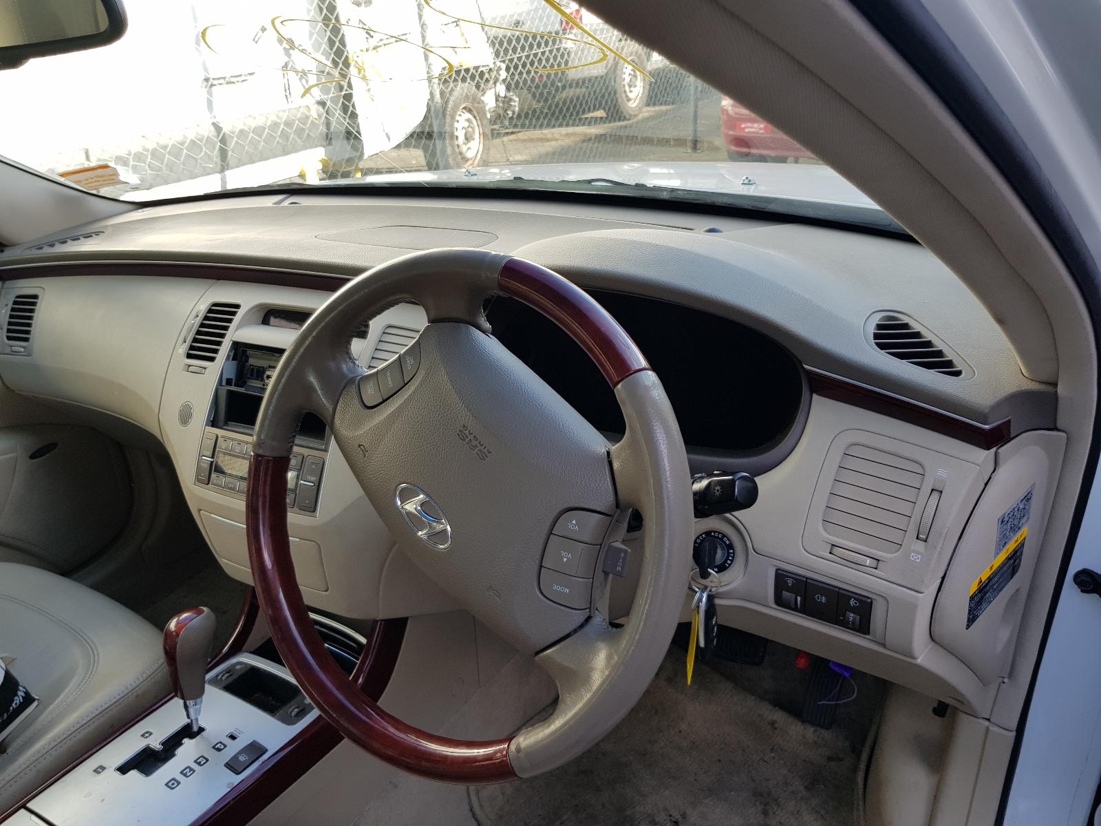 Hyundai Grandeur - XG, TG 1999-2011