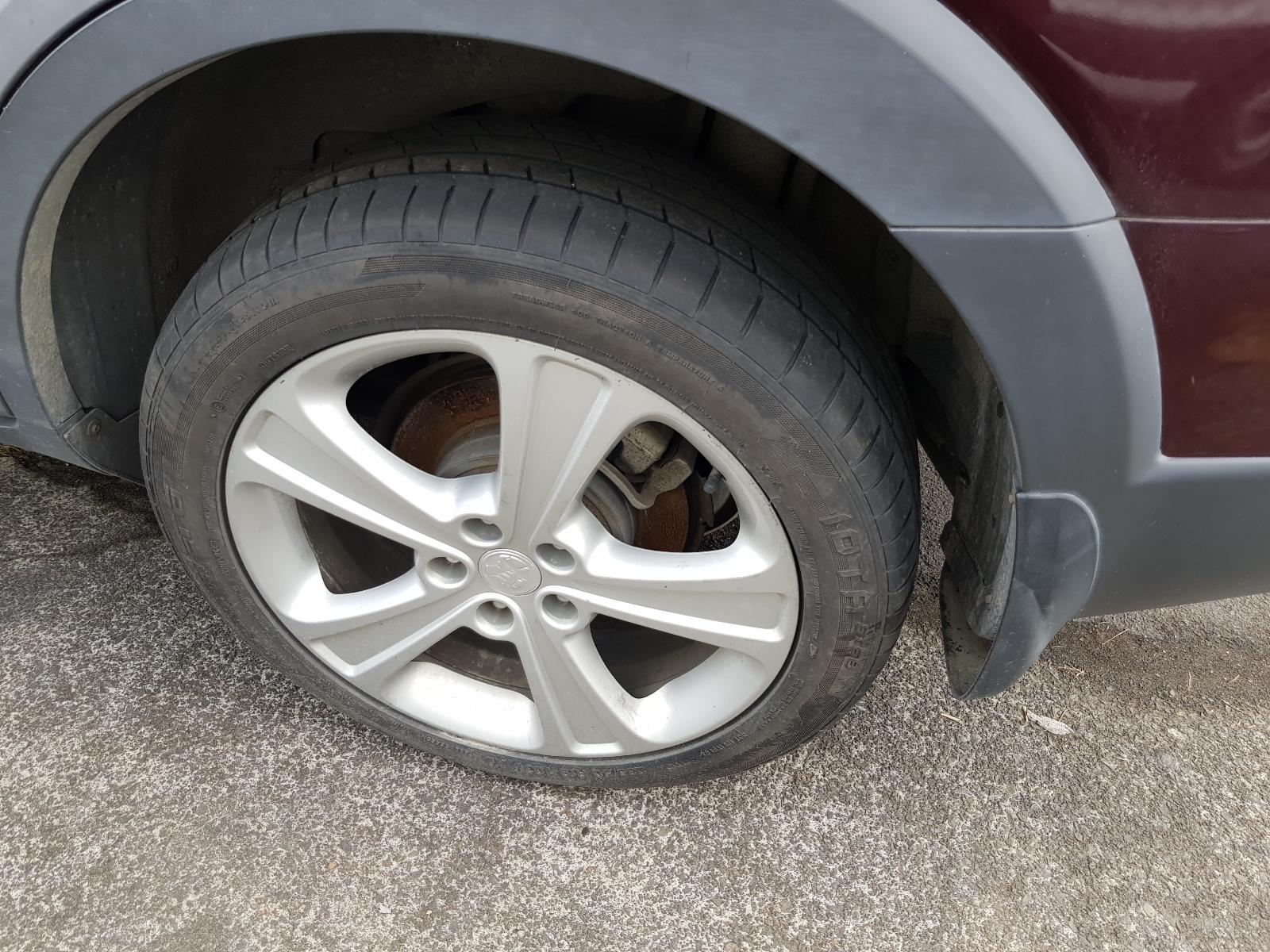 Holden Captiva - Captiva 7 2011-Present