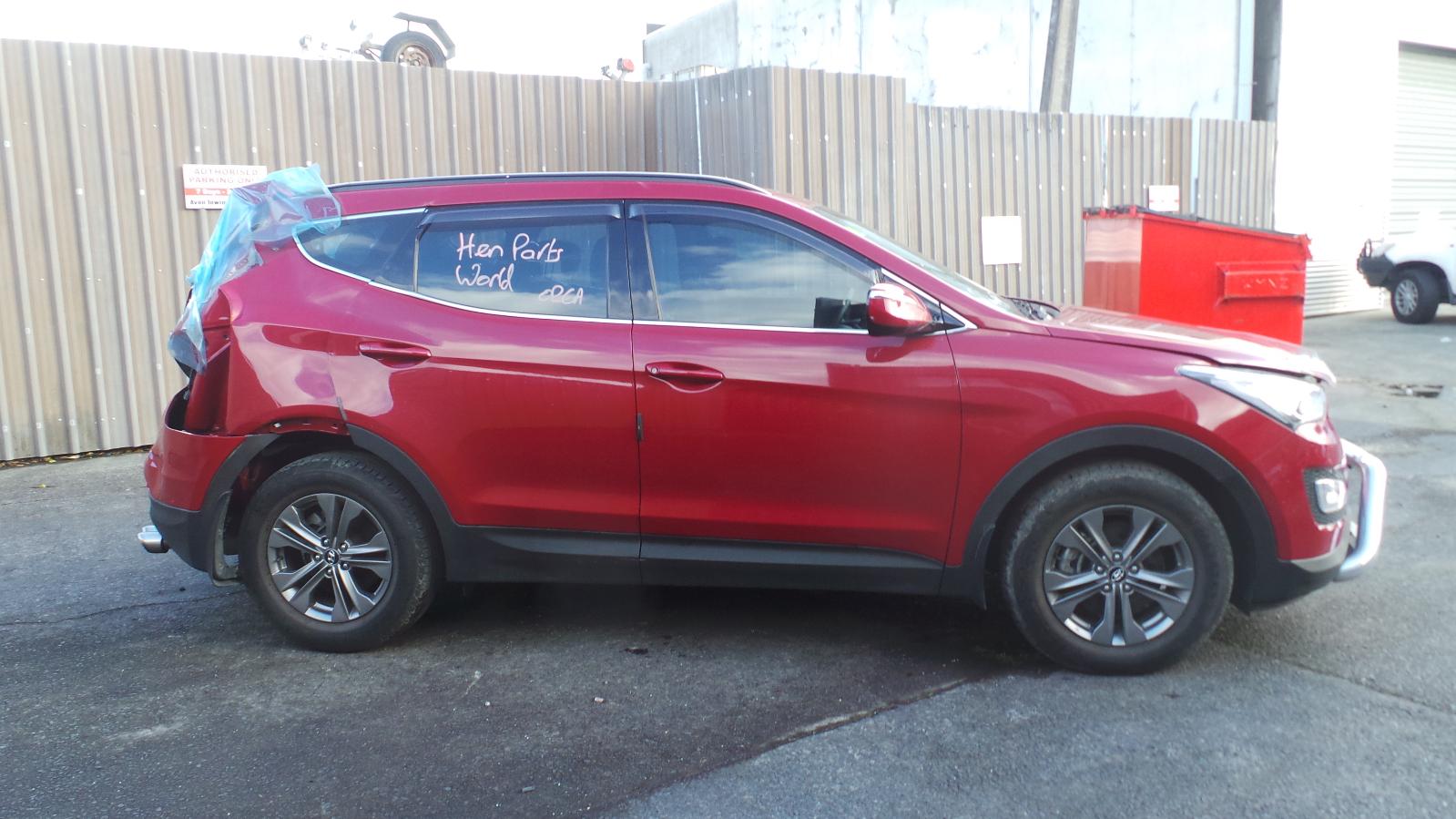 Hyundai Santa Fe - 2013-Present