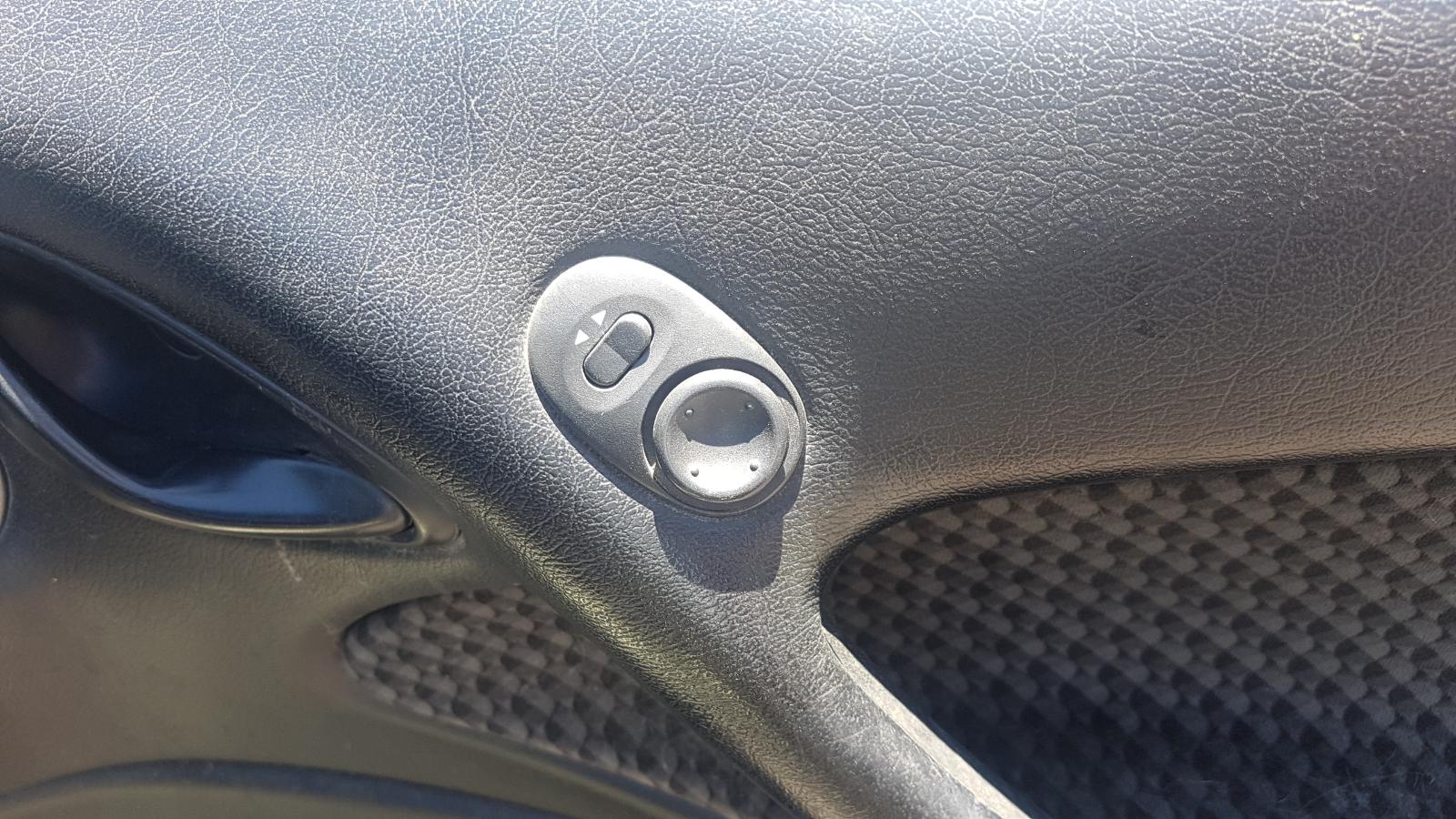 Holden Commodore - VY  2002-2004